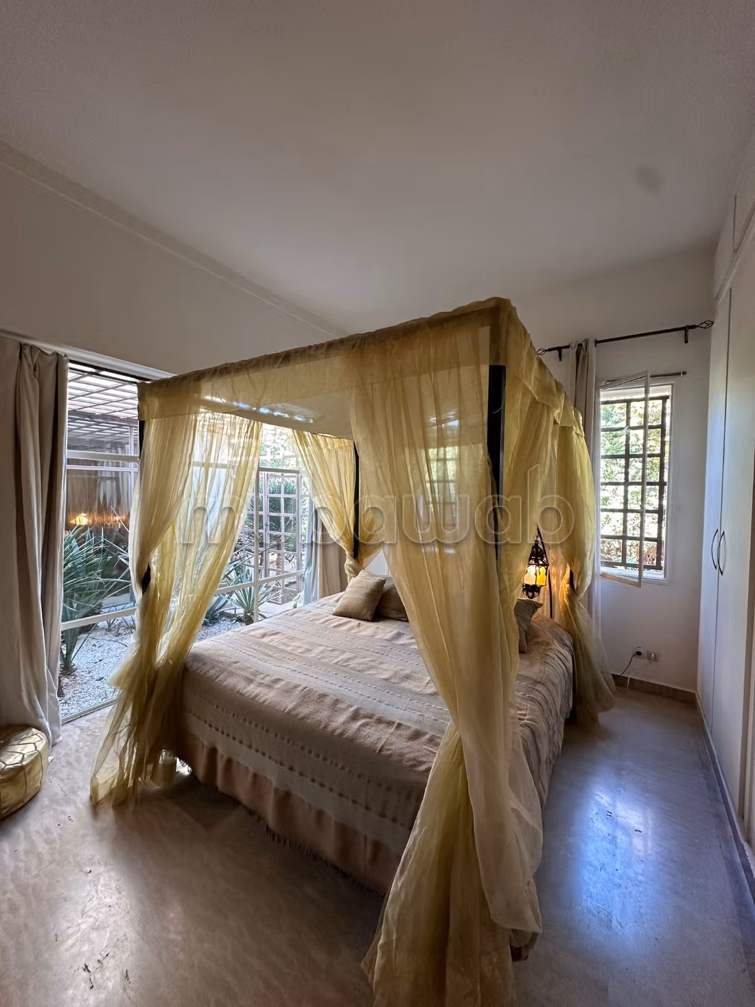 Villa's en luxe woningen kopen in Route de Fez. 5 Kamers. Gemeubileerd