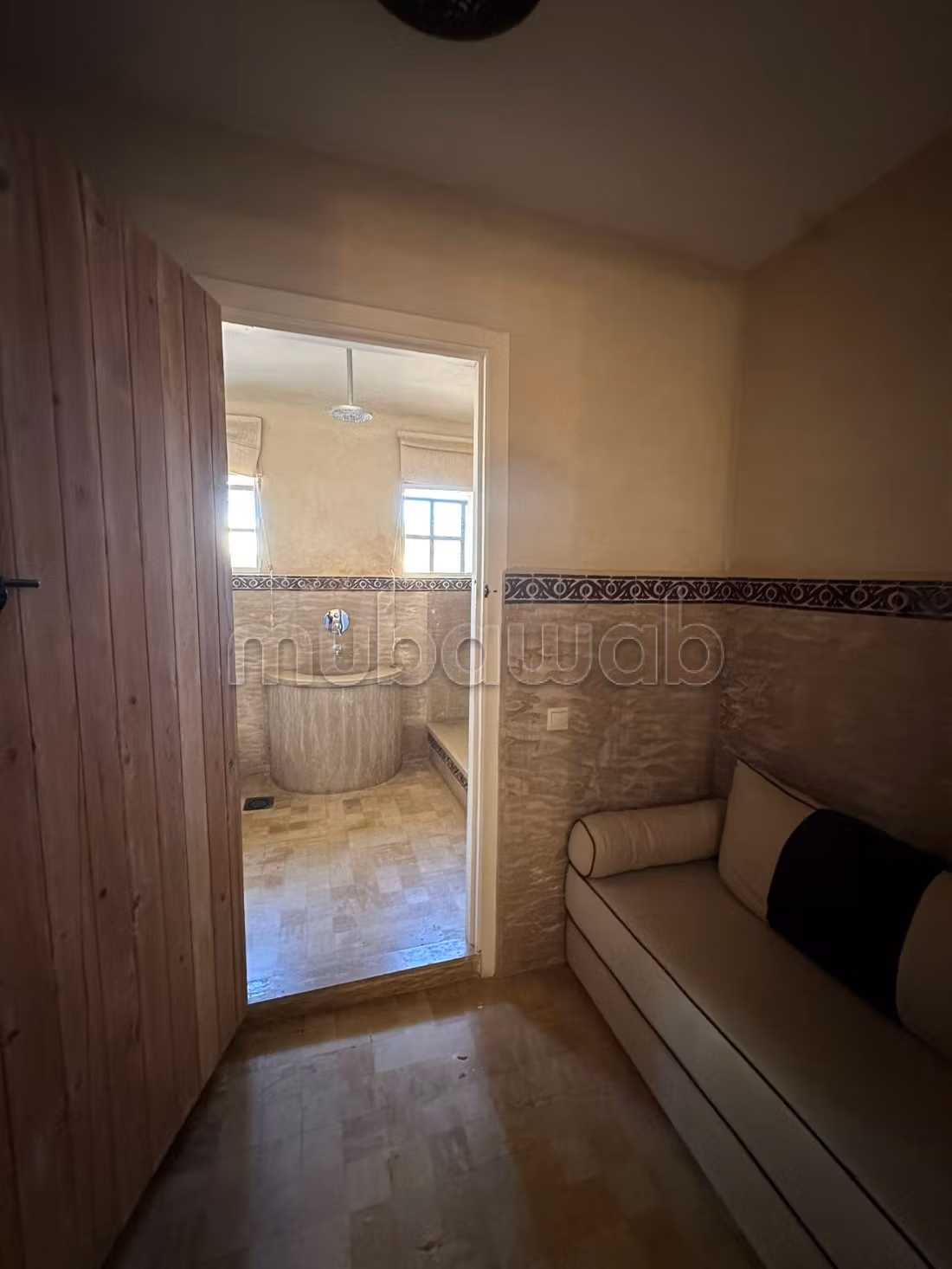 Villa's en luxe woningen kopen in Route de Fez. 5 Kamers. Gemeubileerd
