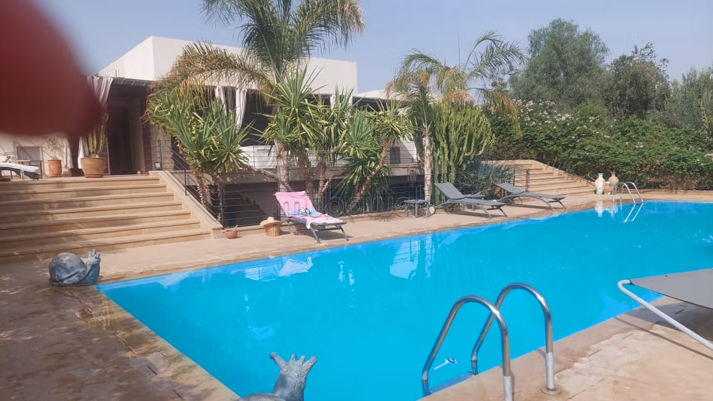 Villa's en luxe woningen kopen in Route de Fez. 5 Kamers. Gemeubileerd