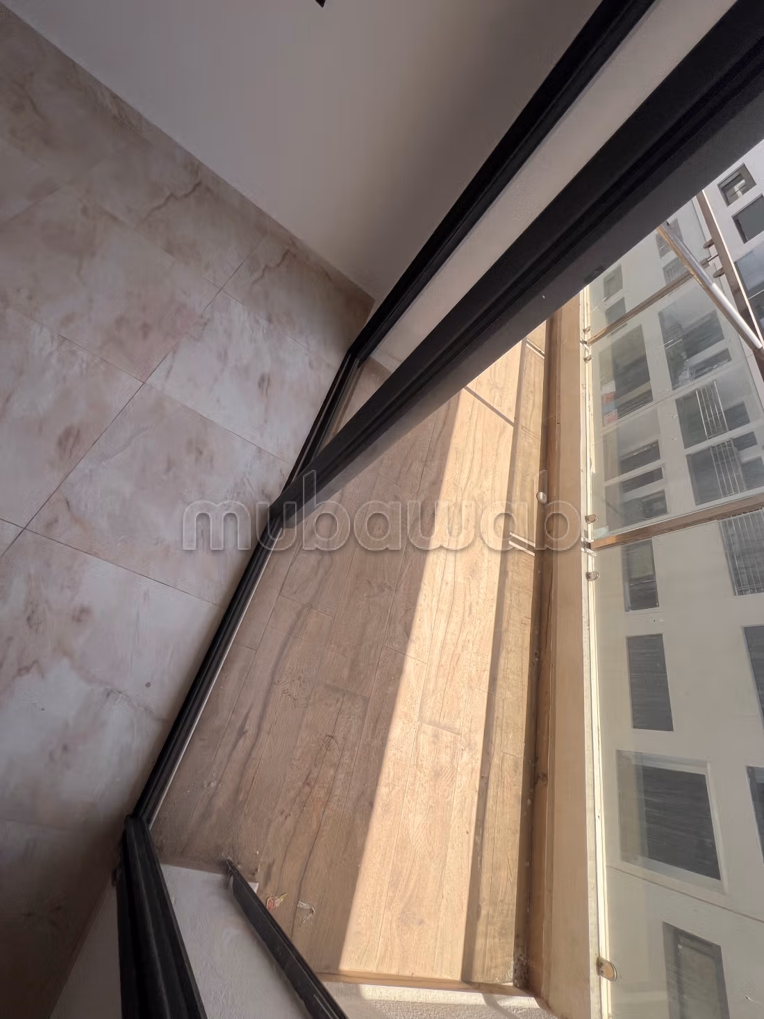 Rent this apartment in Harhoura. Area 150 m². Traditional Moroccan lounge, secured residence