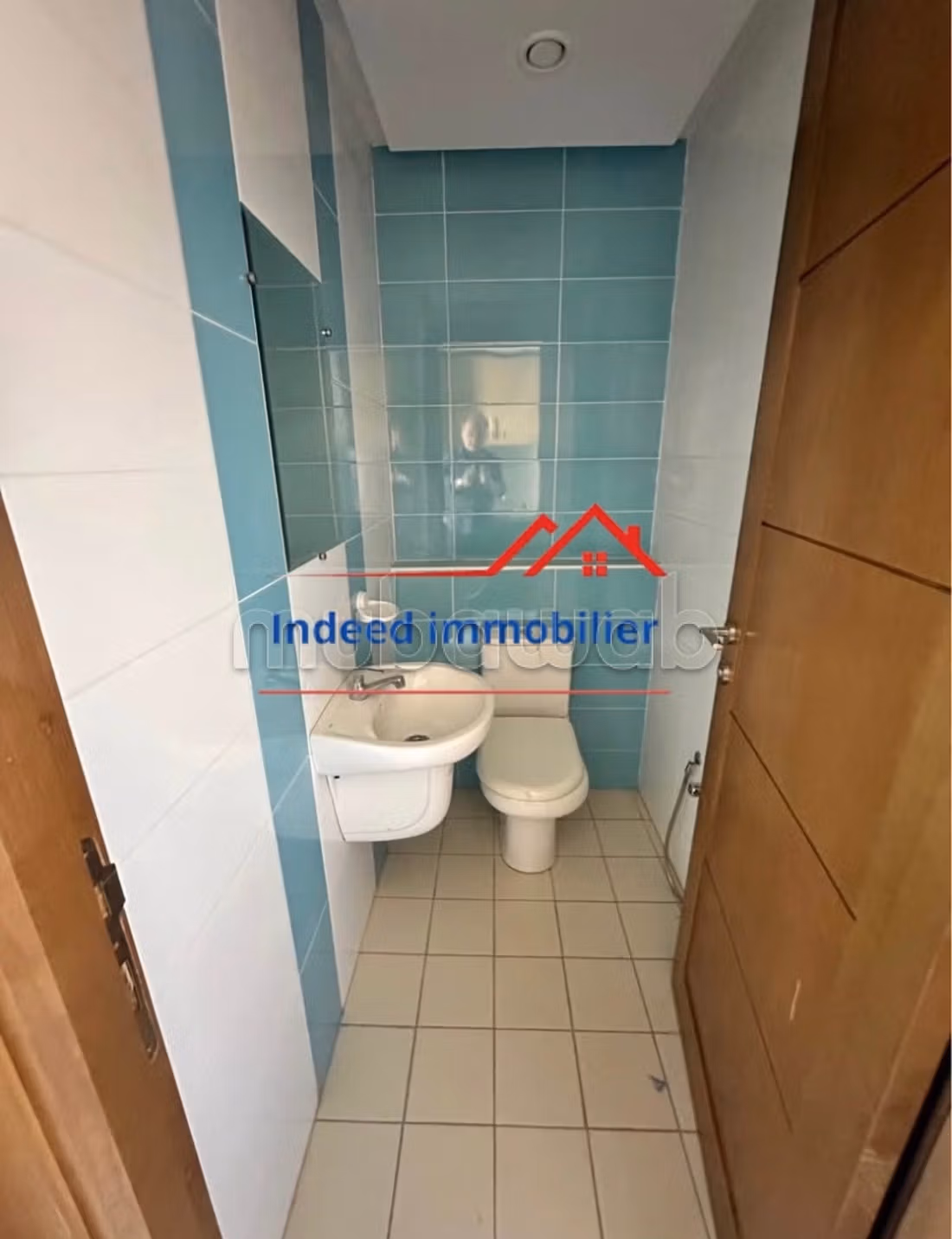 A vendre – bureau h2 a montplaisir
