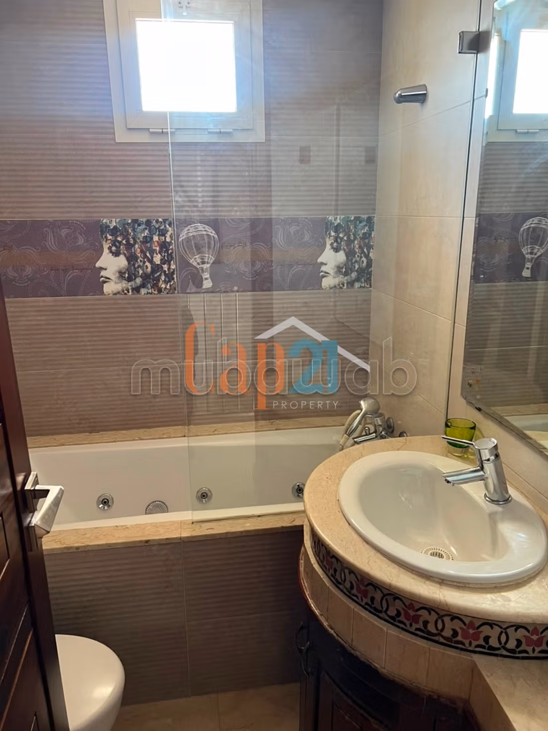 Dúplex de 200 m² con terraza en Mly Youssef