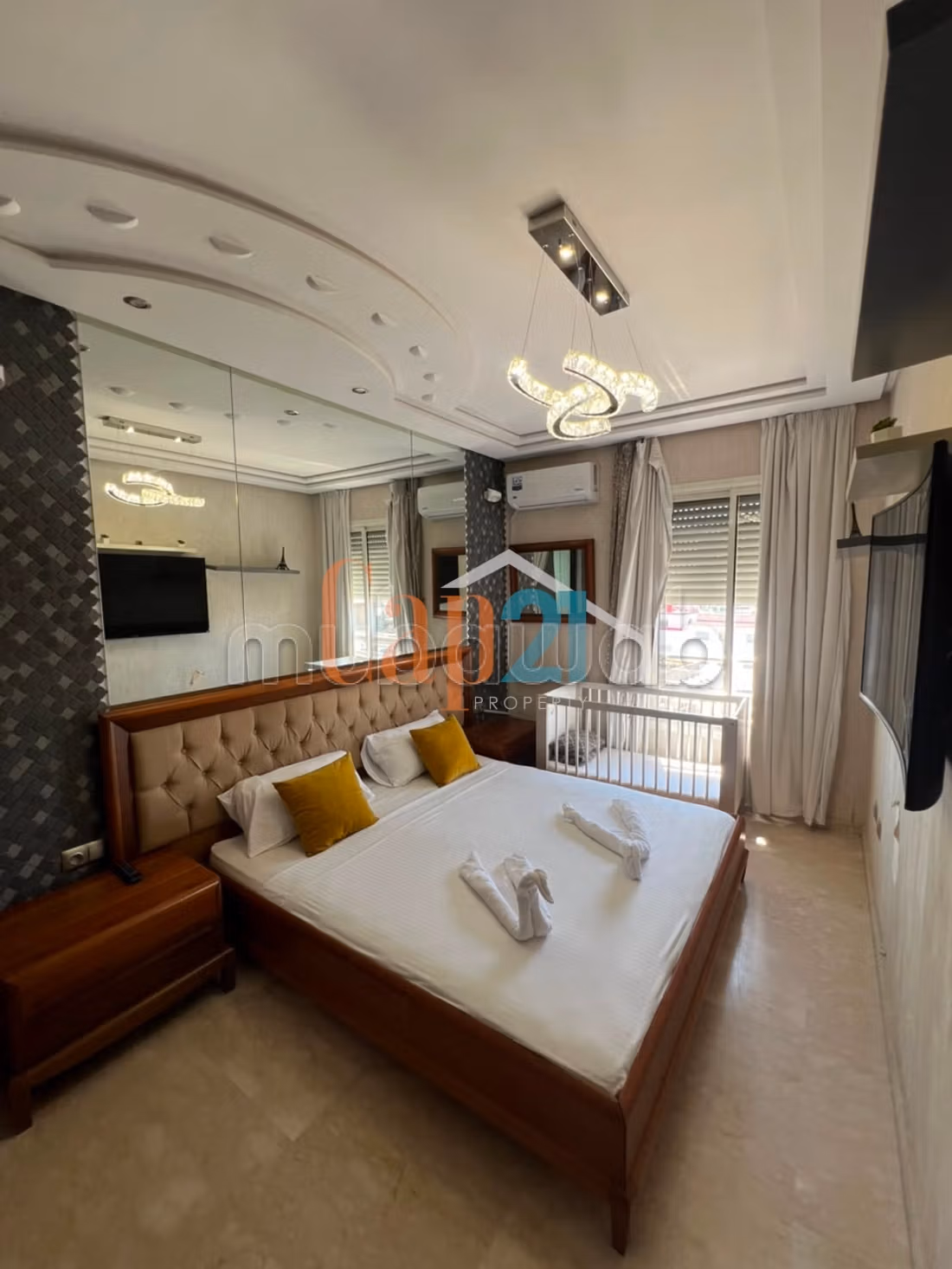 Dúplex de 200 m² con terraza en Mly Youssef