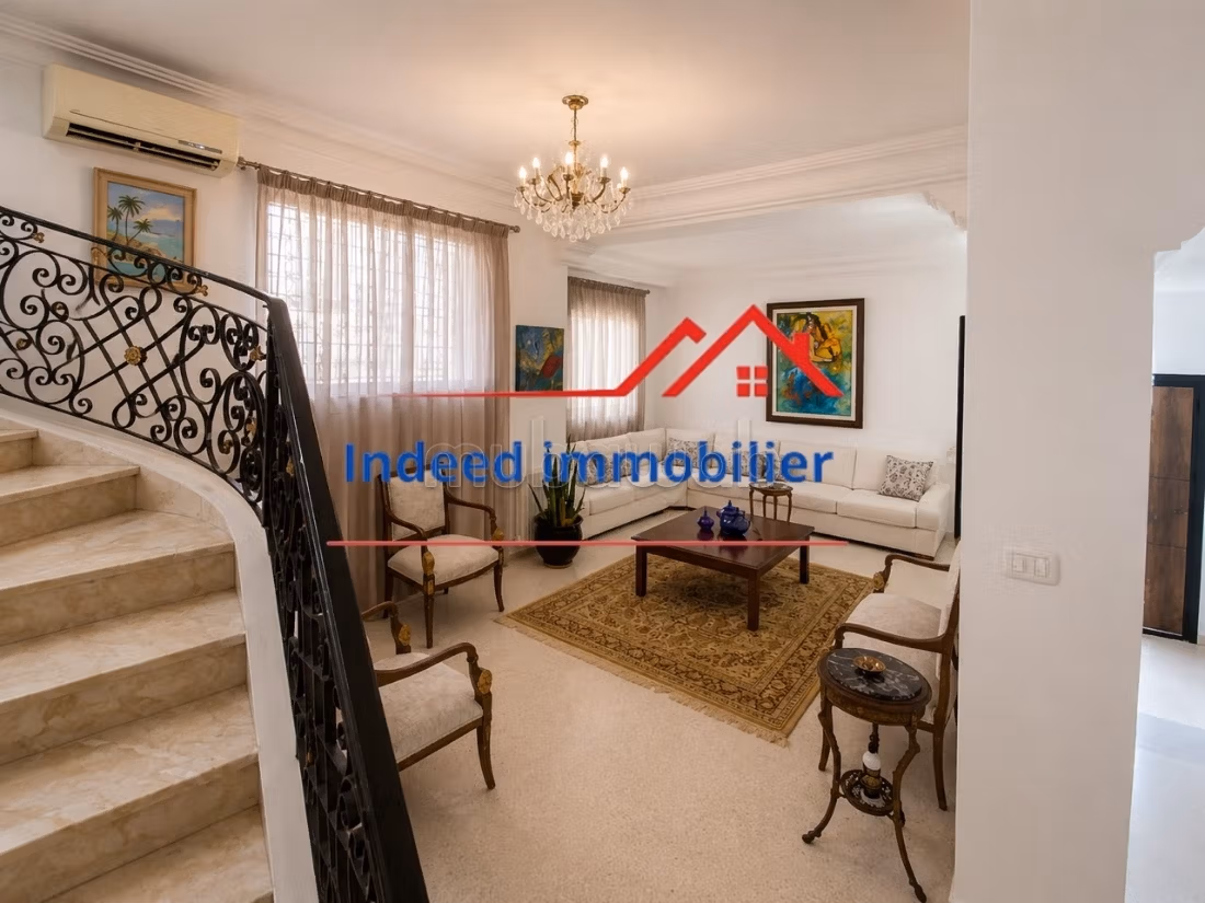 À VENDRE – Magnifique Villa S5 à El Manar 2