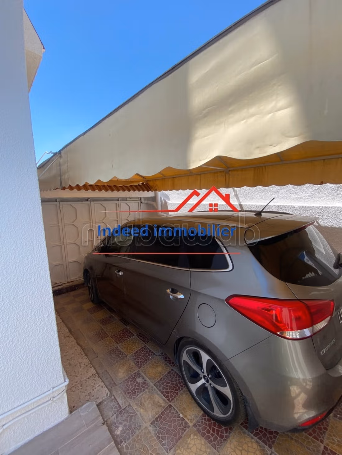 À VENDRE – Magnifique Villa S5 à El Manar 2