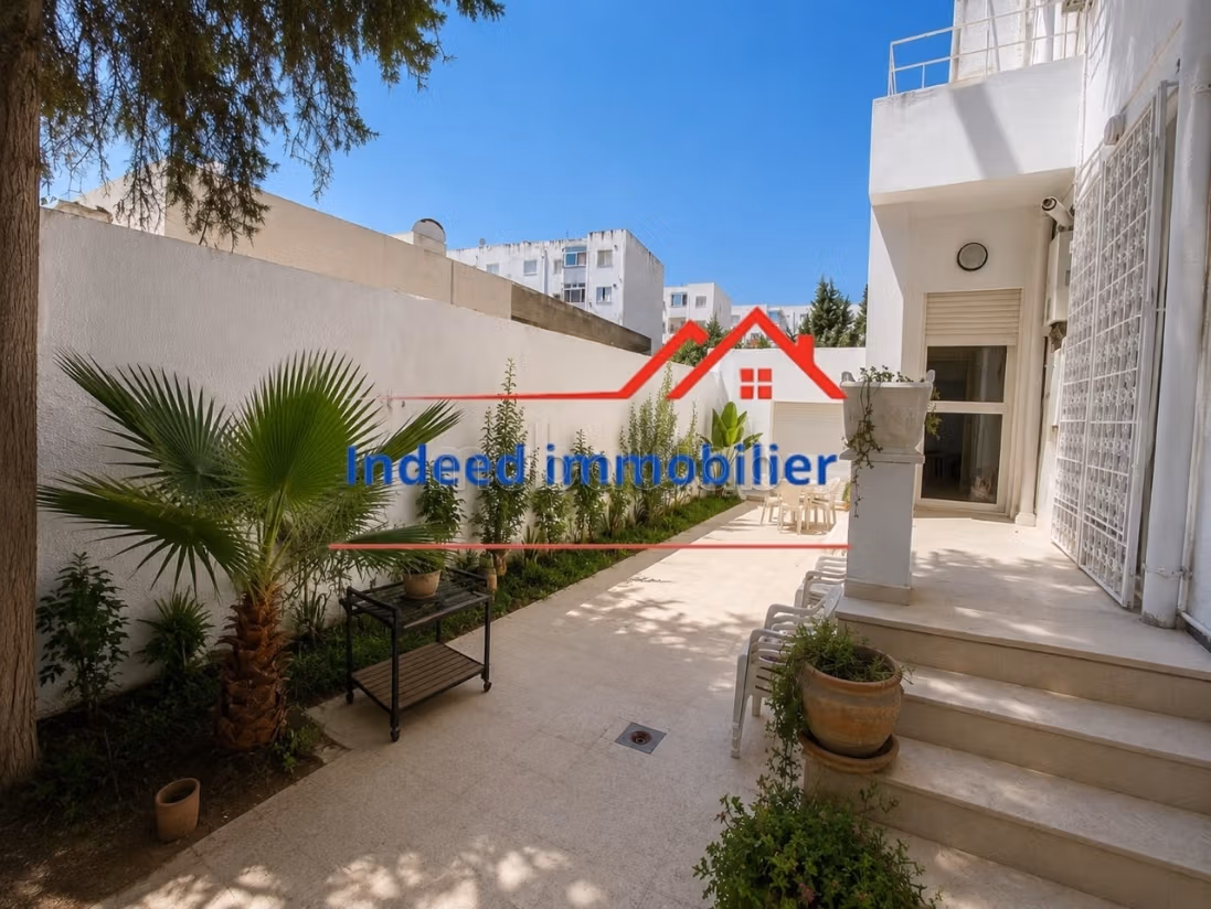 À VENDRE – Magnifique Villa S5 à El Manar 2