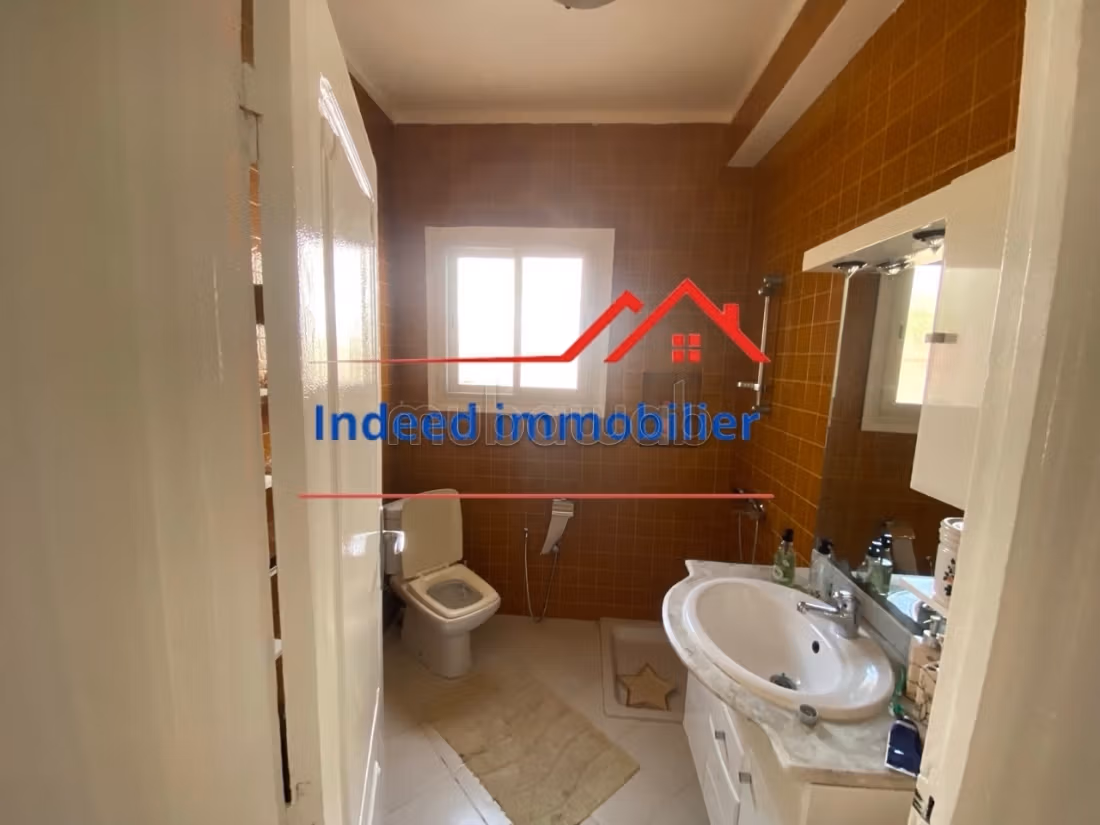 À VENDRE – Magnifique Villa S5 à El Manar 2