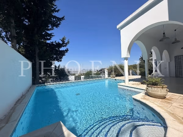 Villa S3 avec piscine à Gammarth