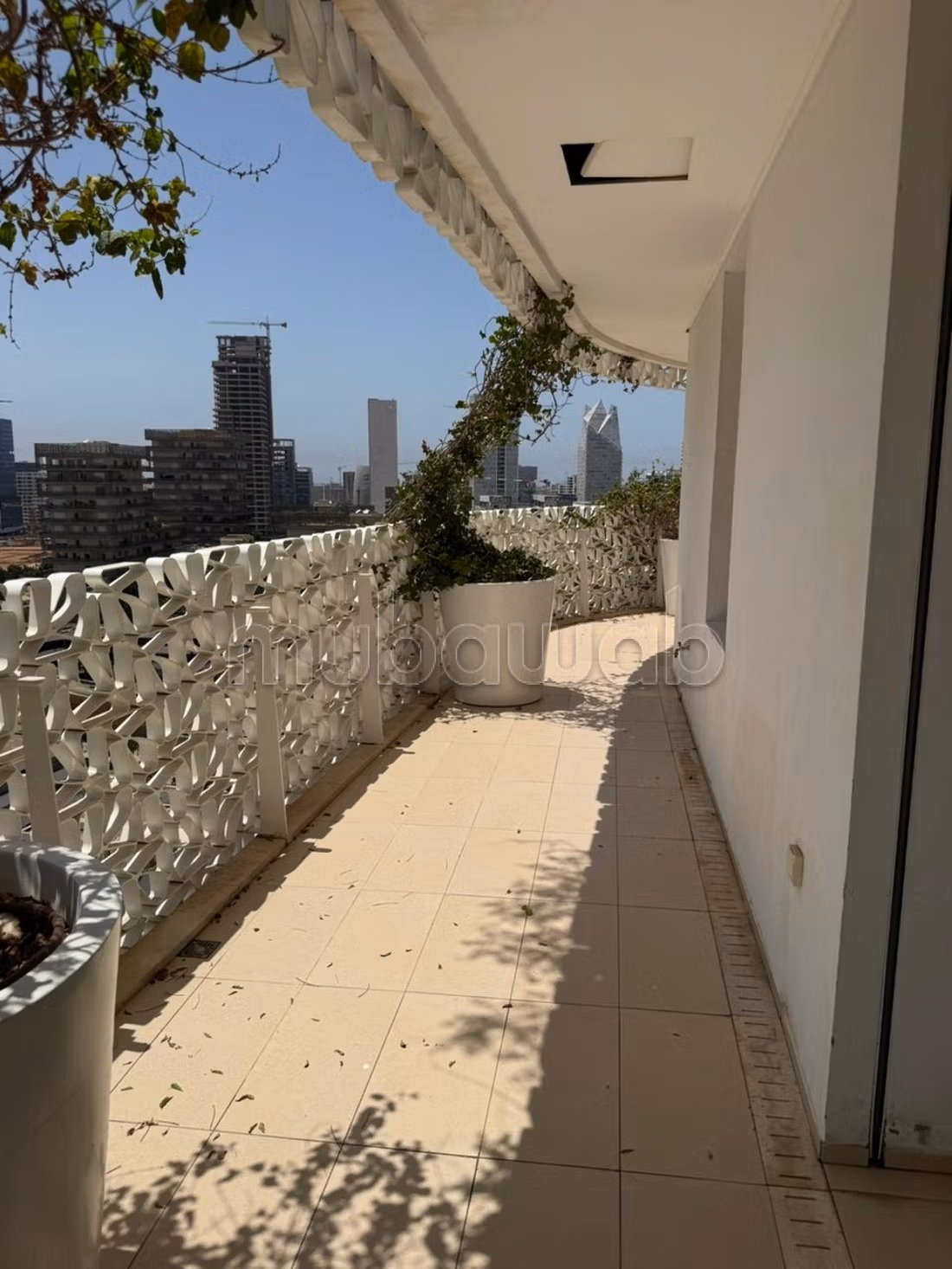 Somptueux appartement à louer, tours végétales cfc — 2