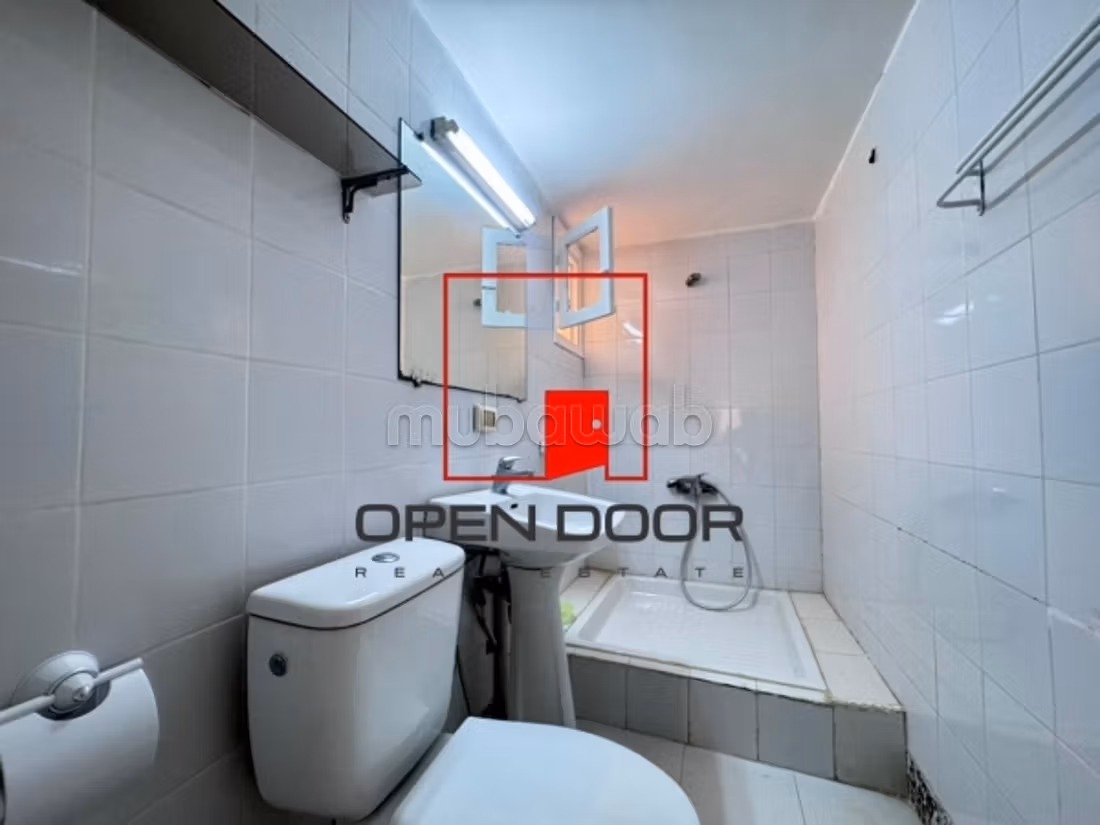 Rez de chaussée de villa S2 avec studio indépendan