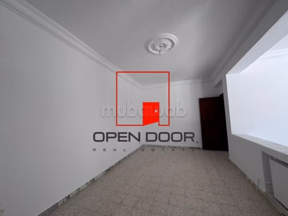 Rez de chaussée de villa S2 avec studio indépendan