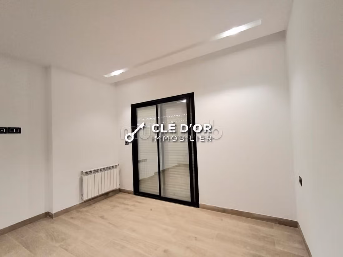 Appartamento S2 in vendita ad Ain Zaghouan Nord