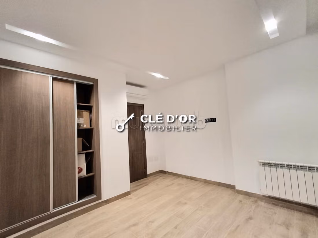 Appartamento S2 in vendita ad Ain Zaghouan Nord