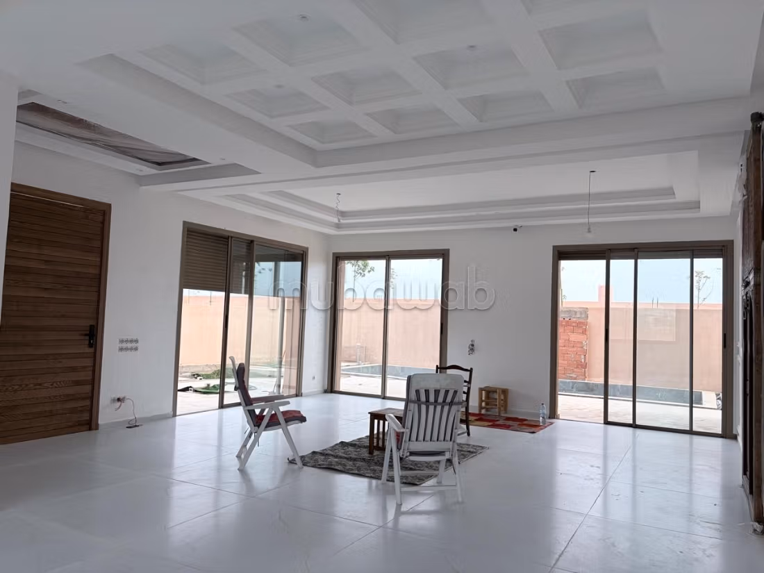 Title: Exceptional New Villa - Never Inhabited