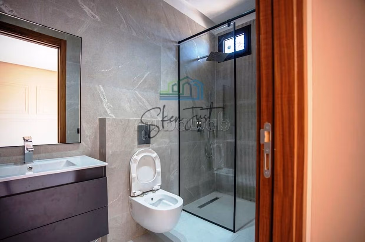 Casa di lusso in vendita a Hay Zitoun. 6 grandi stanze. Bella terrazza e giardino