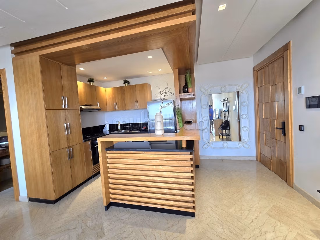 Appartement à louer à Casablanca Finance City.
Surface de 70 m².
Meublé — 5