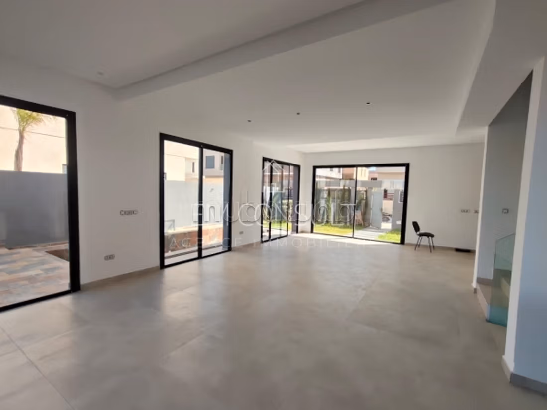 VENTE villa tagana 5 chambres piscine chauffee