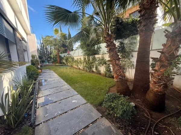 BELLA Villa in vendita a BOUSKOURA