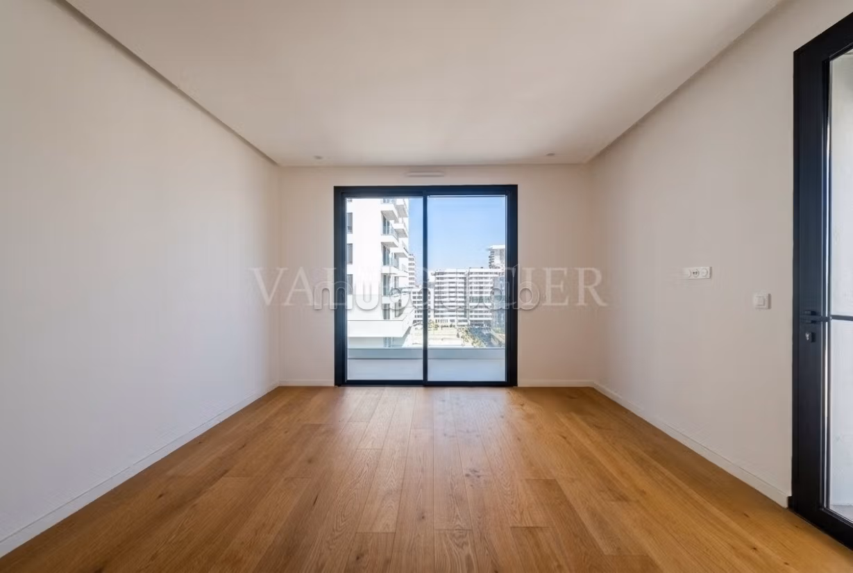 Appartement haut standing 400m2 étage élevé avec terrasse CFC, Casablanca — 6