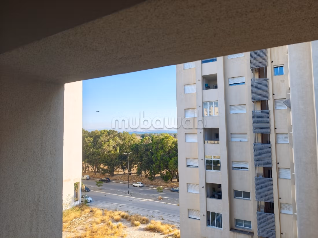 Superbe appartement meublé comme neuf très peu hab