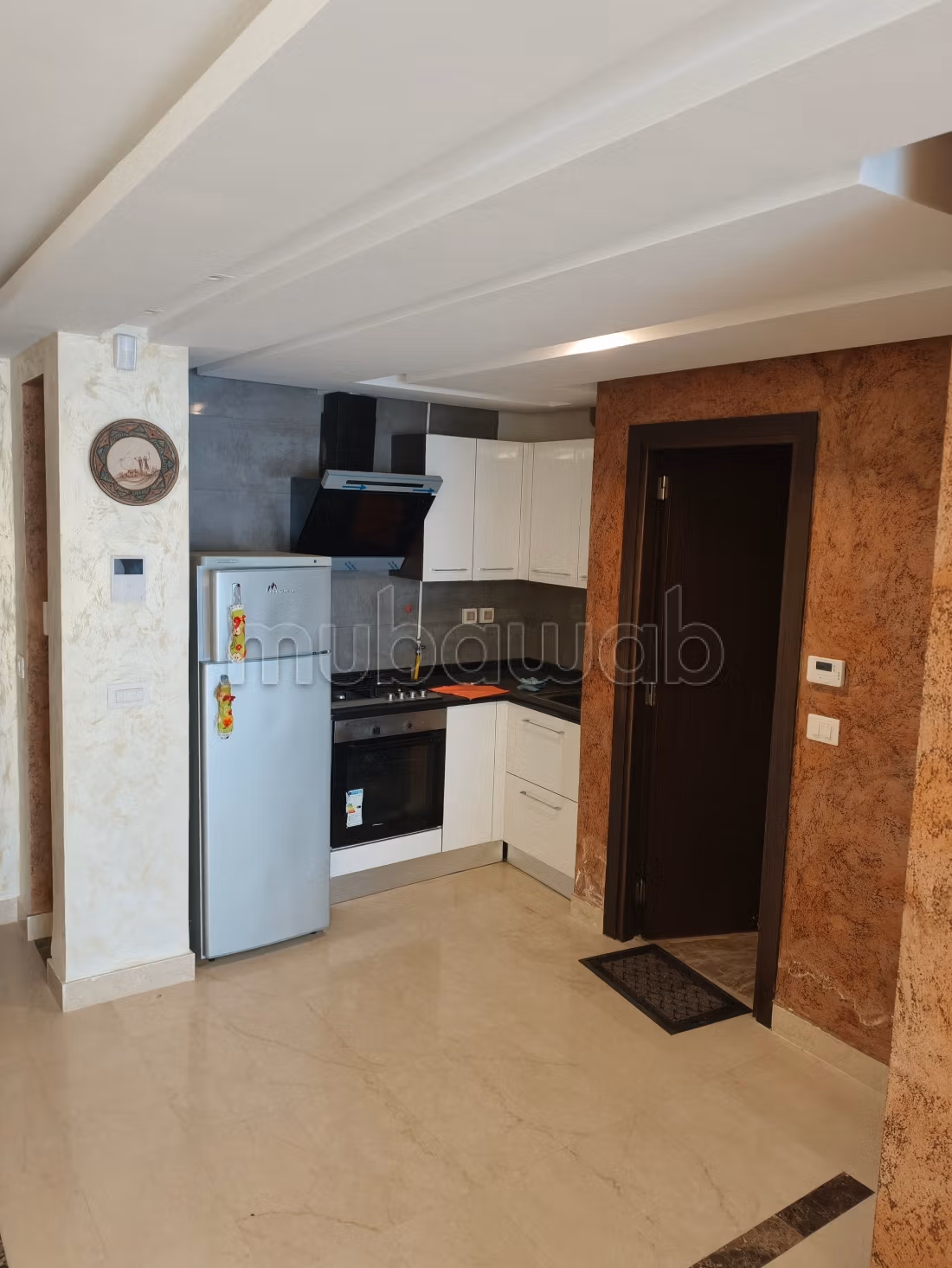 Superbe appartement meublé comme neuf très peu hab