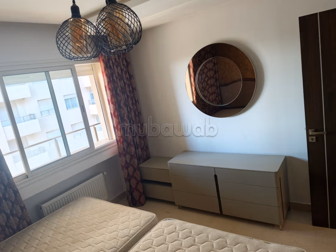 Superbe appartement meublé comme neuf très peu hab