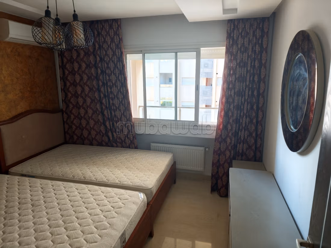 Superbe appartement meublé comme neuf très peu hab