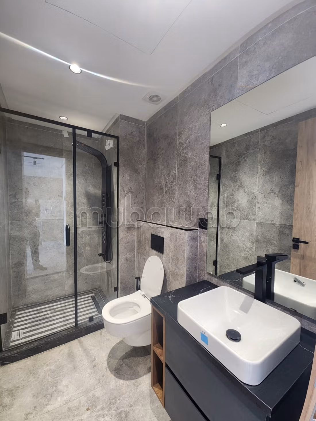 Cozy Luxury Furnished Studio 64m2 at Cfc Without Overlooking