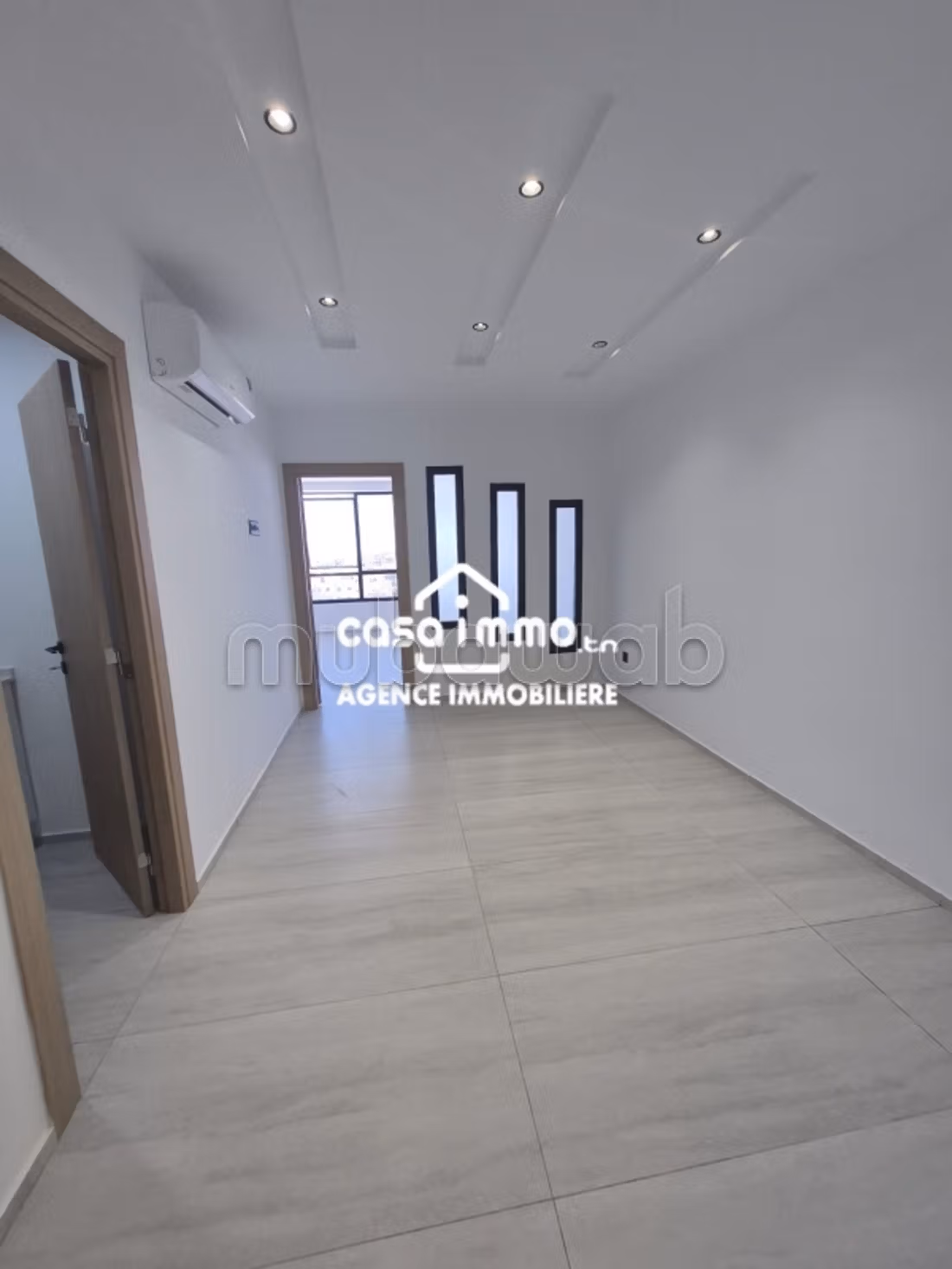 In affitto ufficio nuovo S1 a Rades Ville
