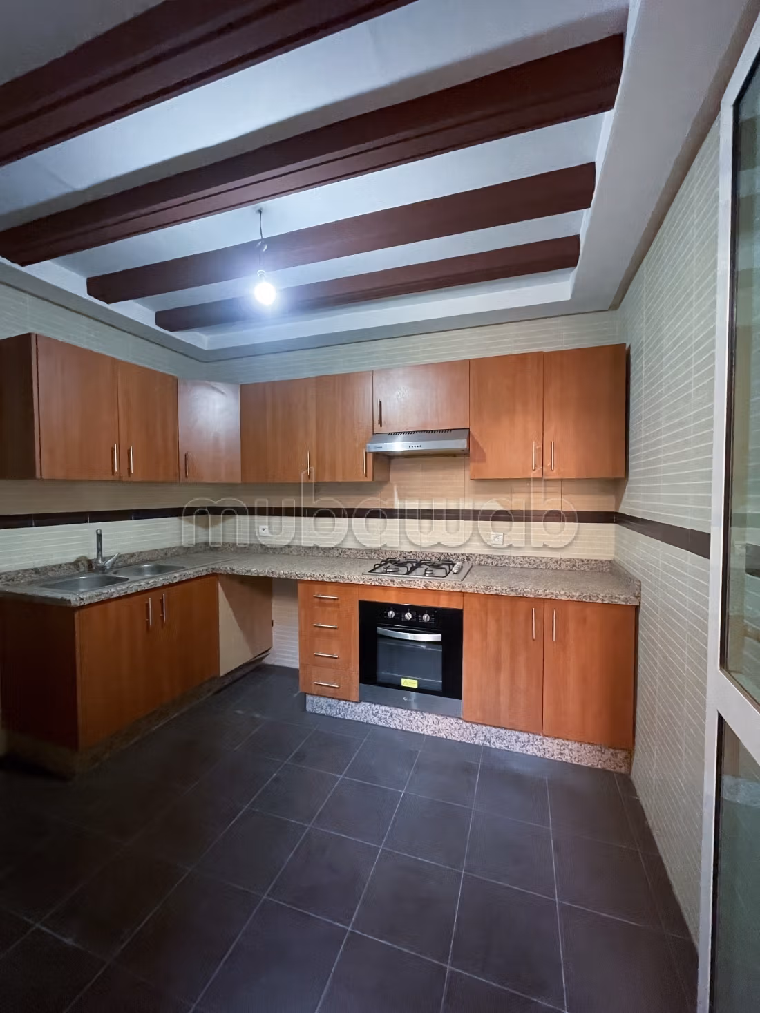 Appartement 94 m² à Camp Al Ghoul — 10
