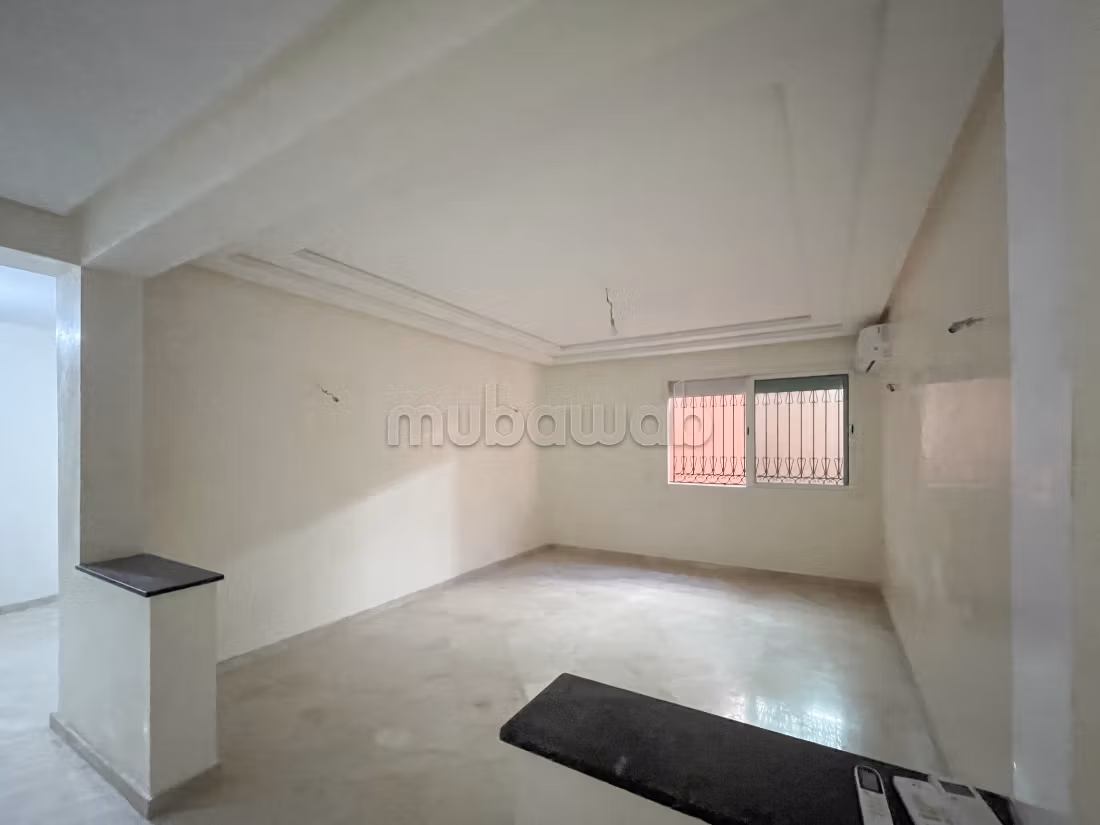 À vendre Appartement avec grande terrasse Victor Hugo Marrakech — 2
