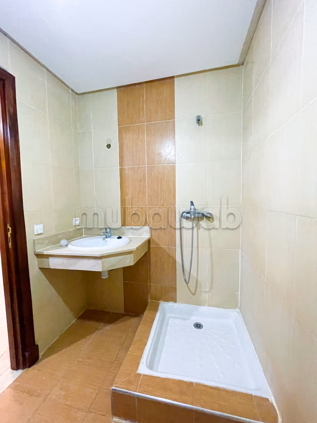 Appartement 94 m² à Camp Al Ghoul — 16