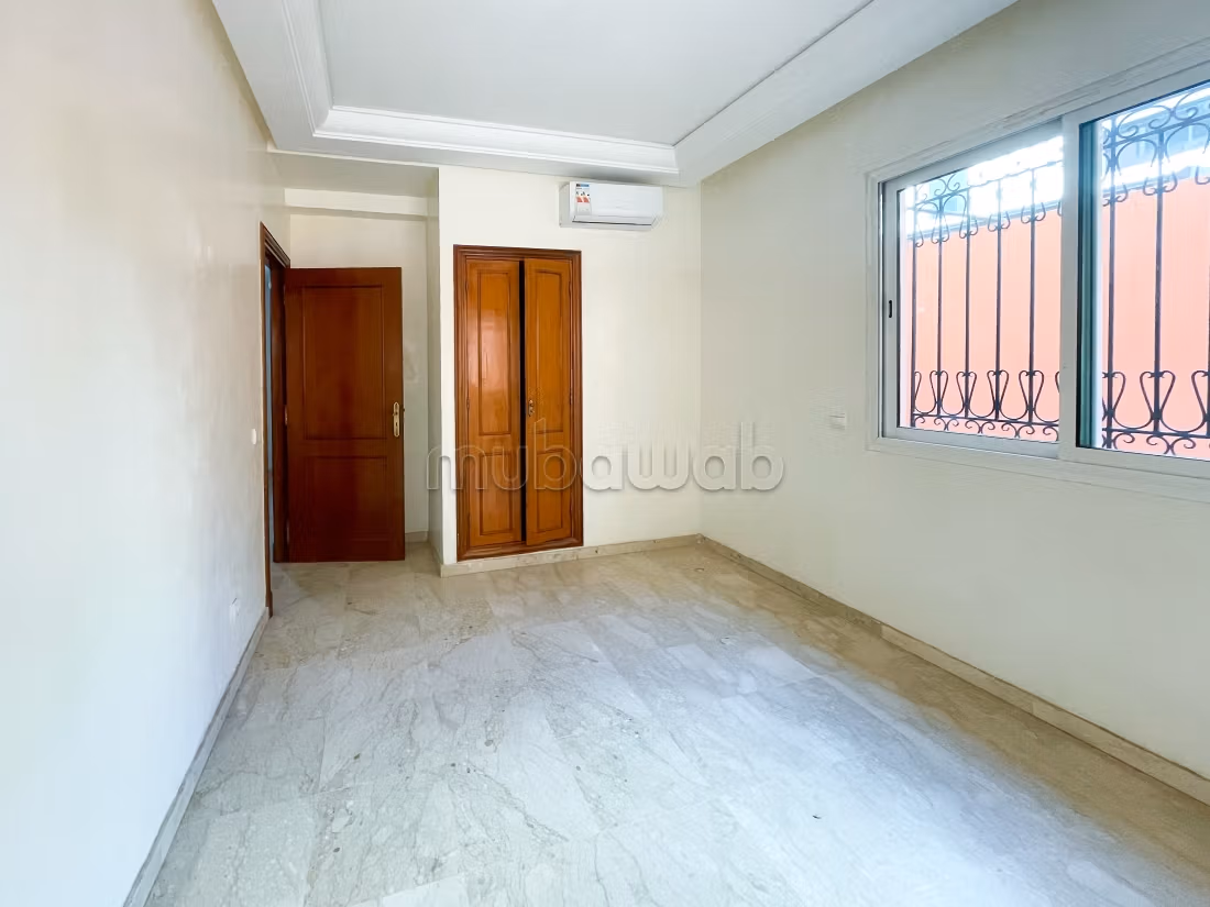 Appartement 94 m² à Camp Al Ghoul — 18