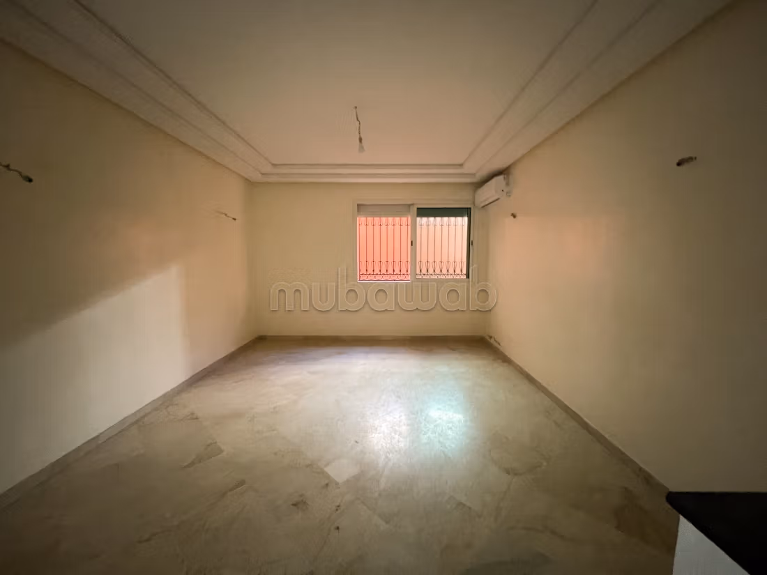 À vendre Appartement avec grande terrasse Victor Hugo Marrakech — 4