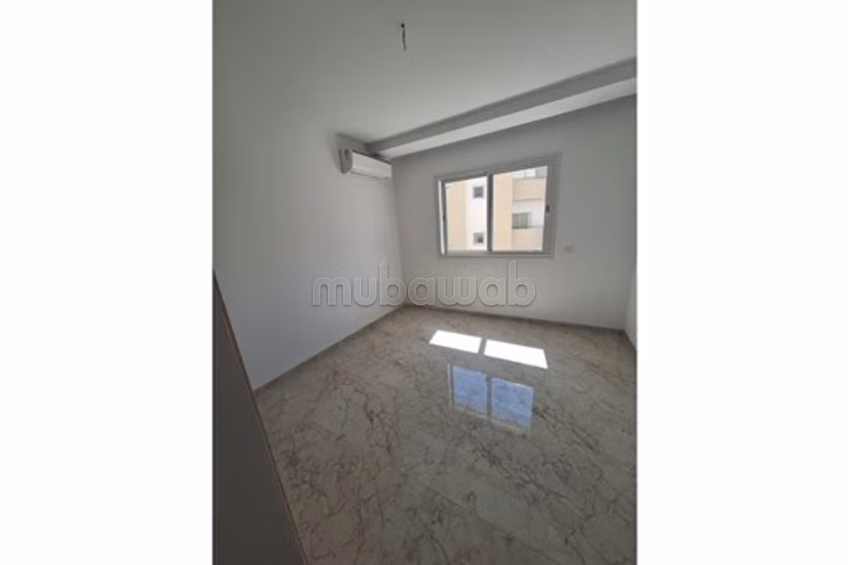 Appartamento S3 in vendita a Ennasr 1 2, Ariana
