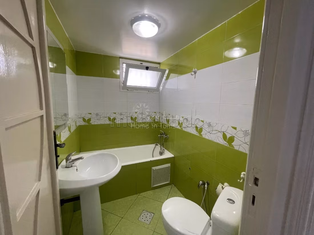 Location annuelle – Studio S0 à Khezema Est
