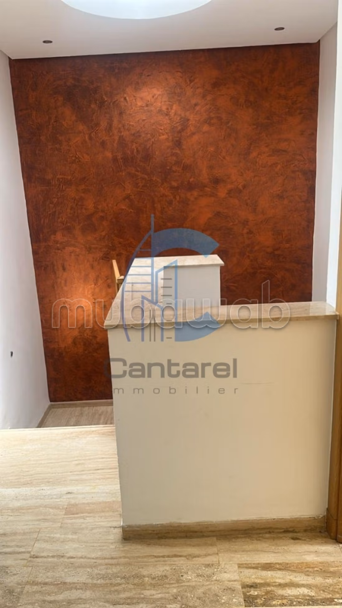 250 m² villa for rent - Secured residence - Dar