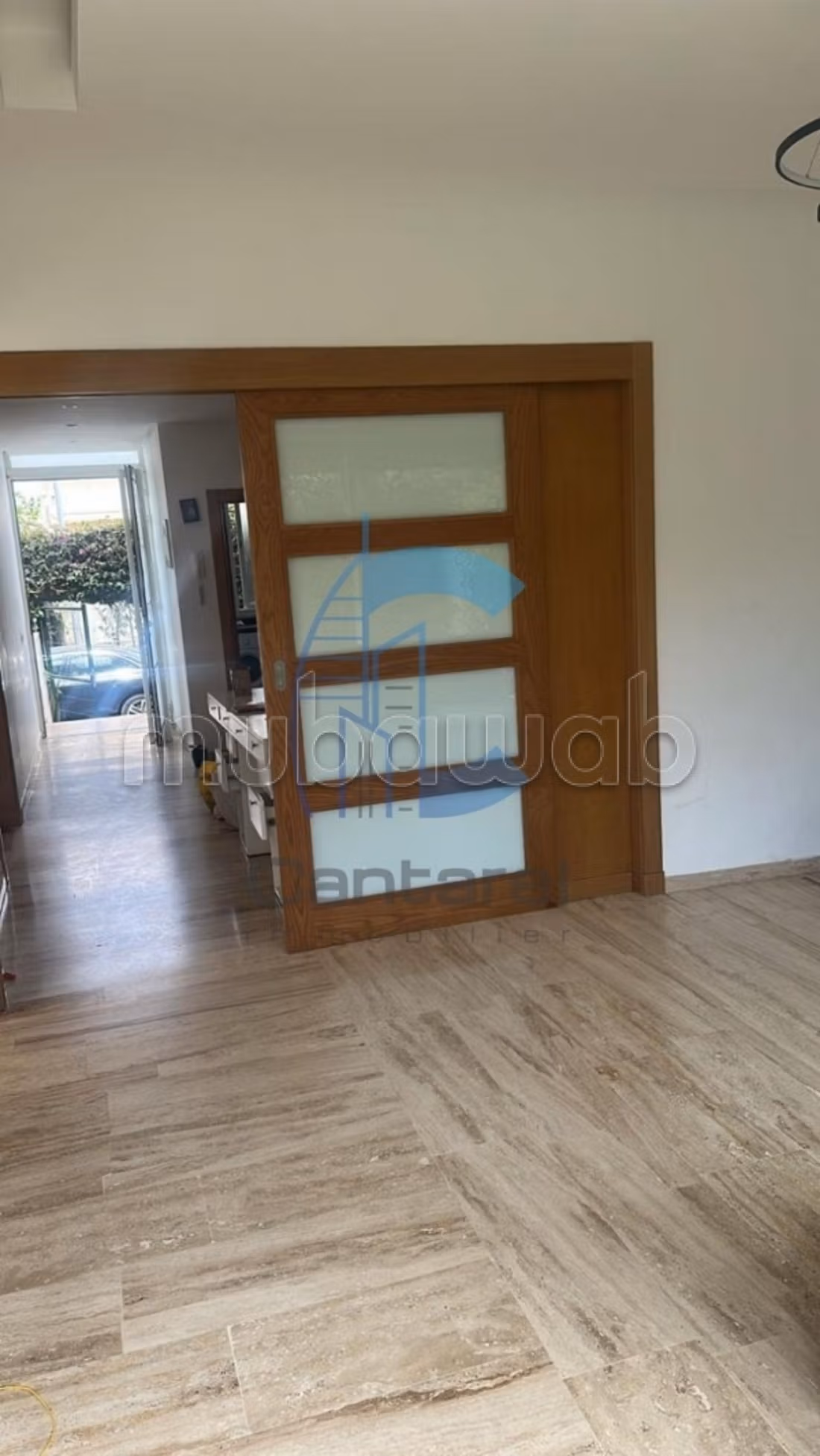 250 m² villa for rent - Secured residence - Dar