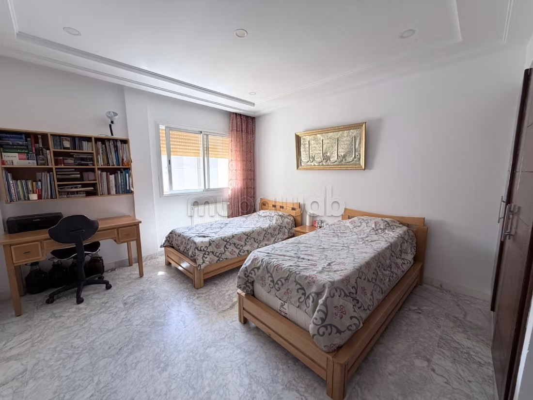A vendre s2 aux jardins de carthage