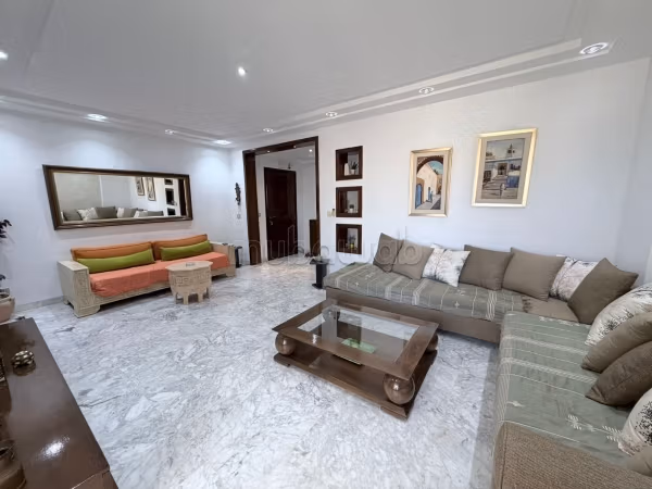 A vendre s2 aux jardins de carthage