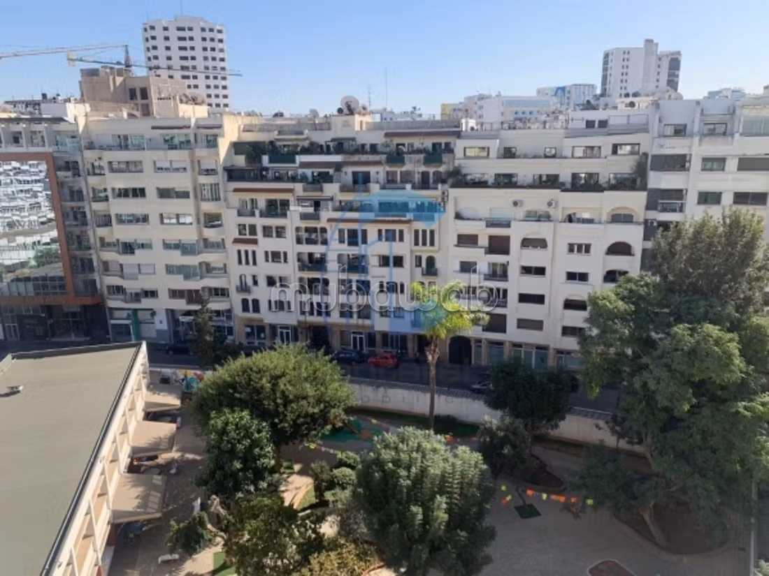 Appartement familial meublé de 190 m² à louer – Dernier étage avec vue panoramique – Palmier — 5