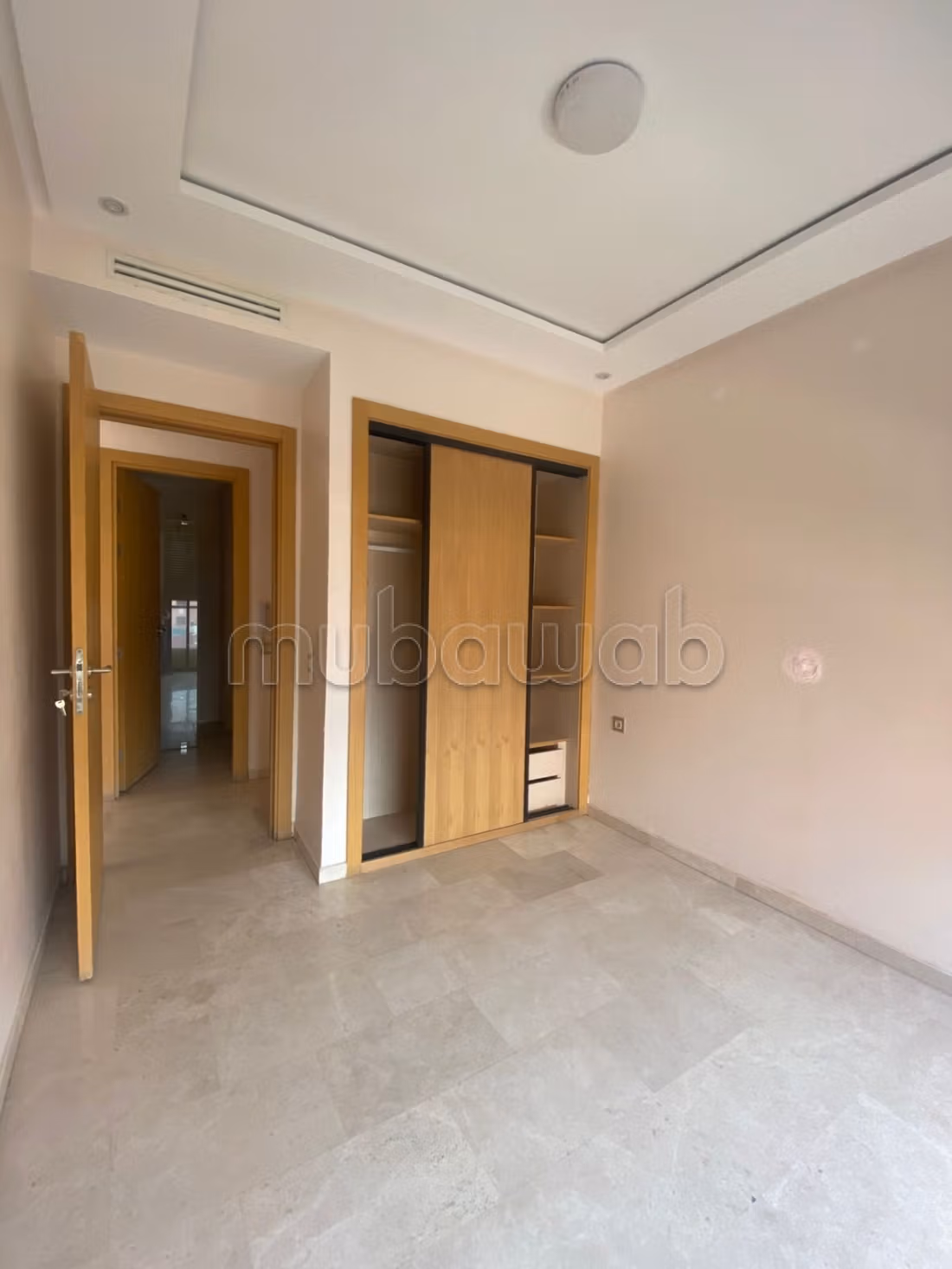 Location d'un appartement à Gueliz. 1 pièce. Ascenseur — 5