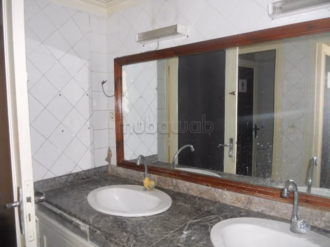 Office space for rent at BD ABDELMOUMEN