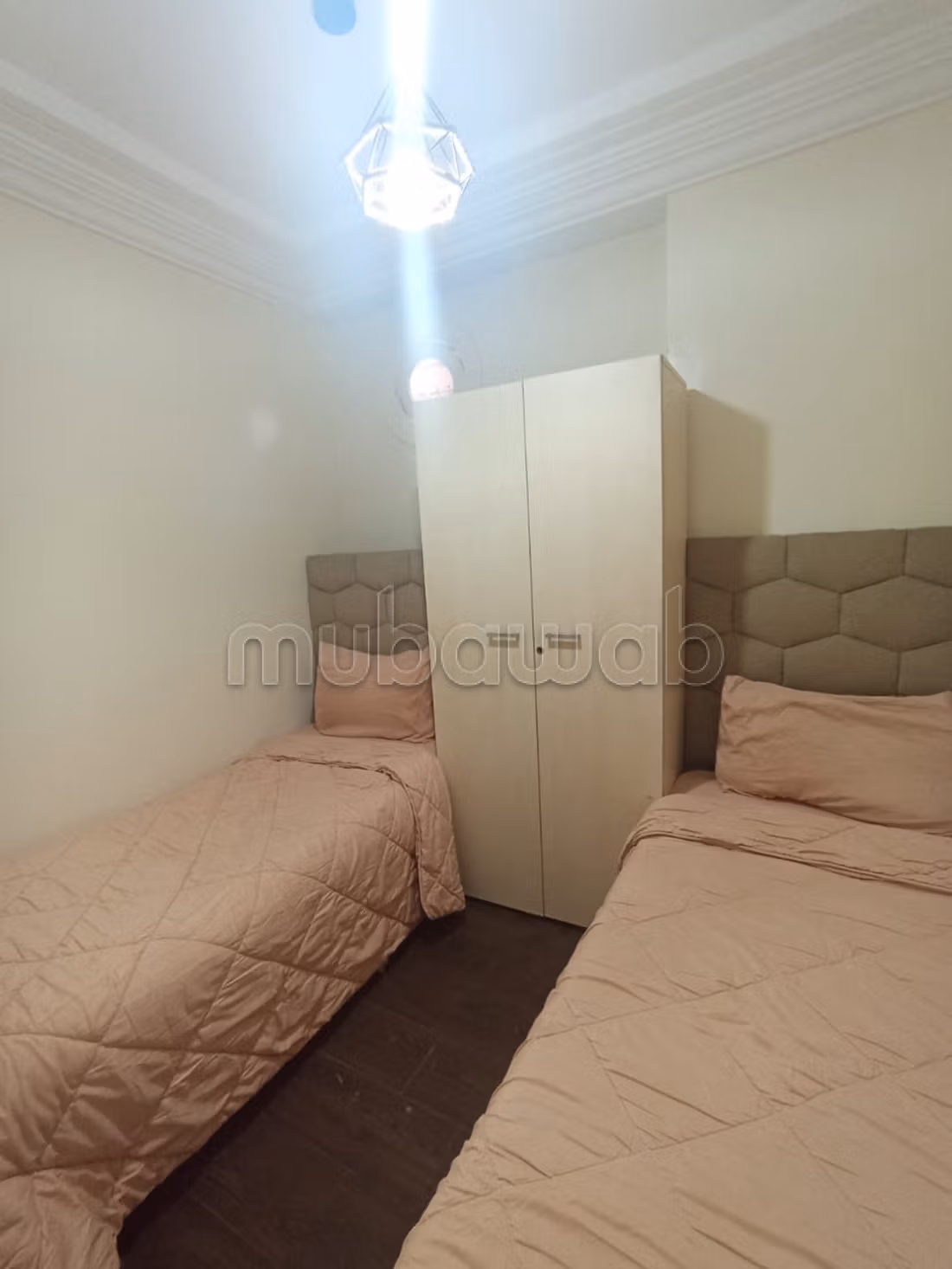 Bel appartement à louer à Nassim 1.1 chambre. Meublé — 4