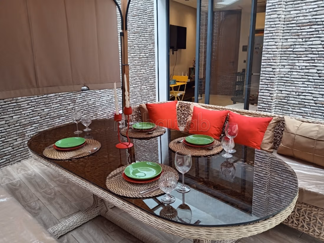 Magnifique studio location meublee moderne neuf — 4