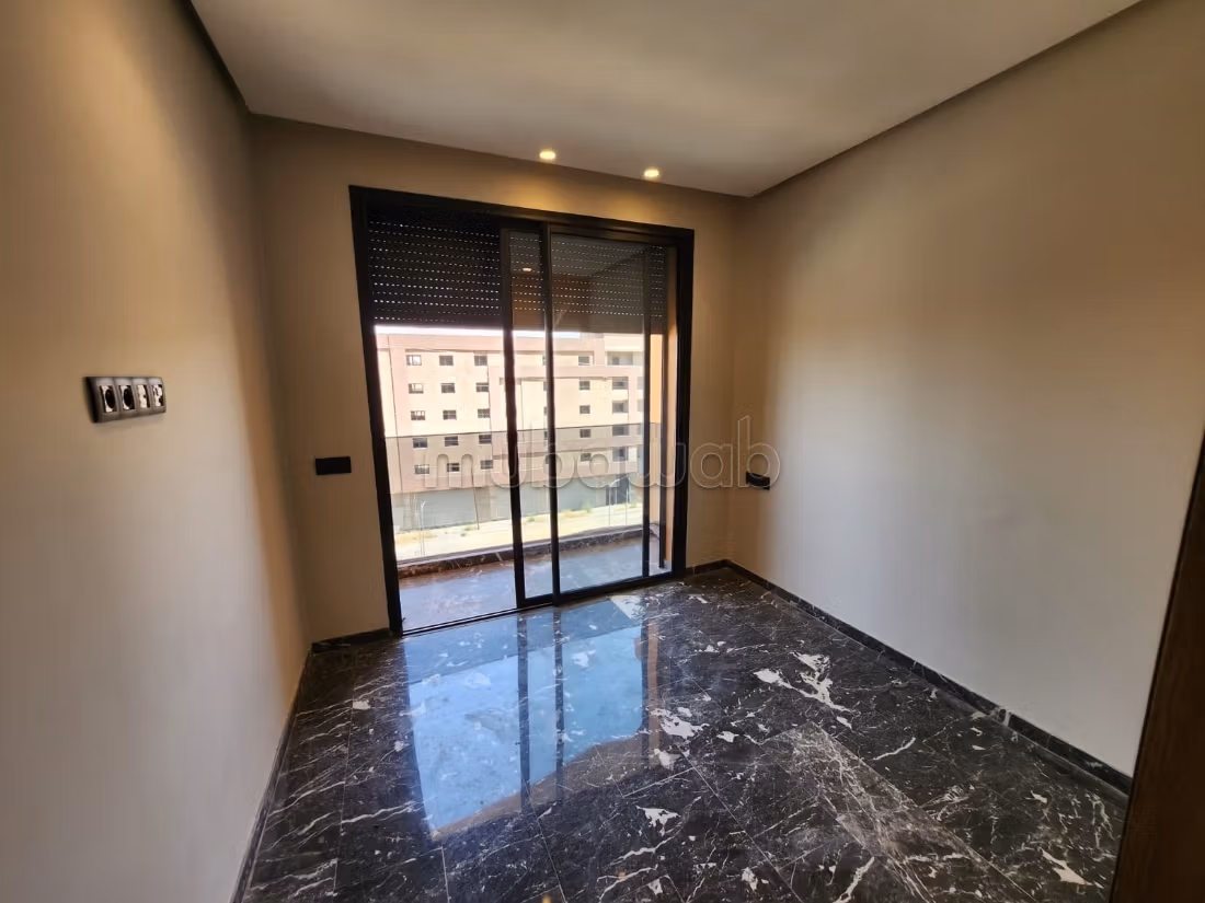 Location Longue durée 
Residence avec piscine — 2