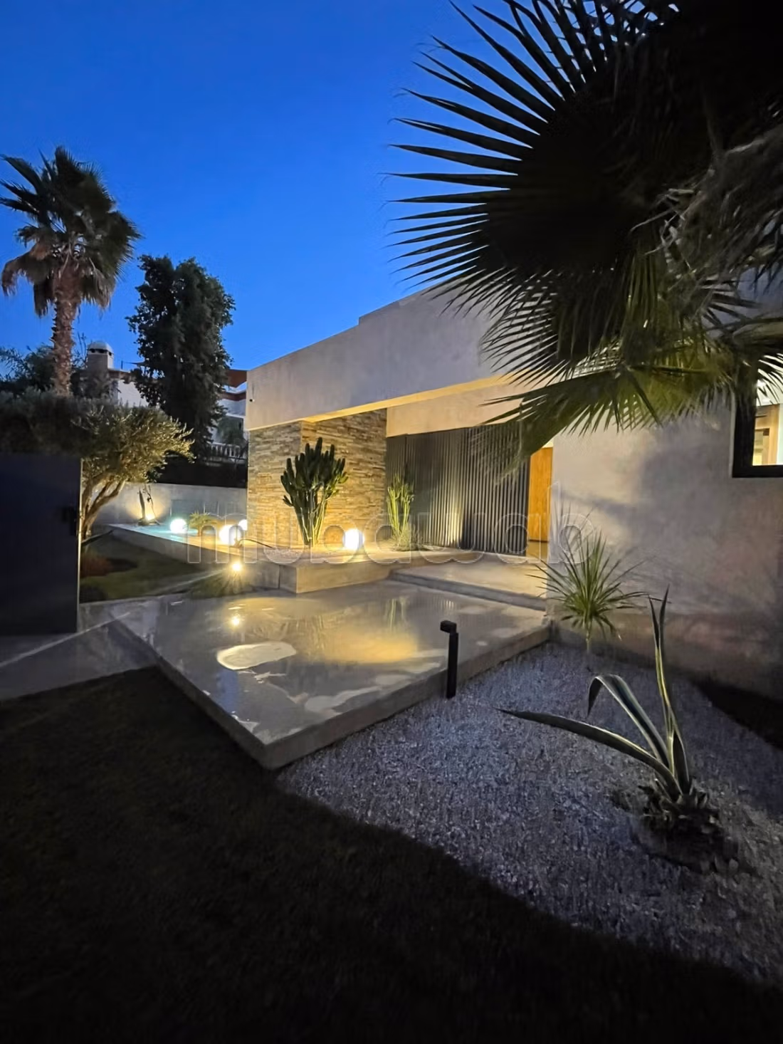 Luxe huis te koop in Amelkis. 5 prachtige kamers. Gefurnished