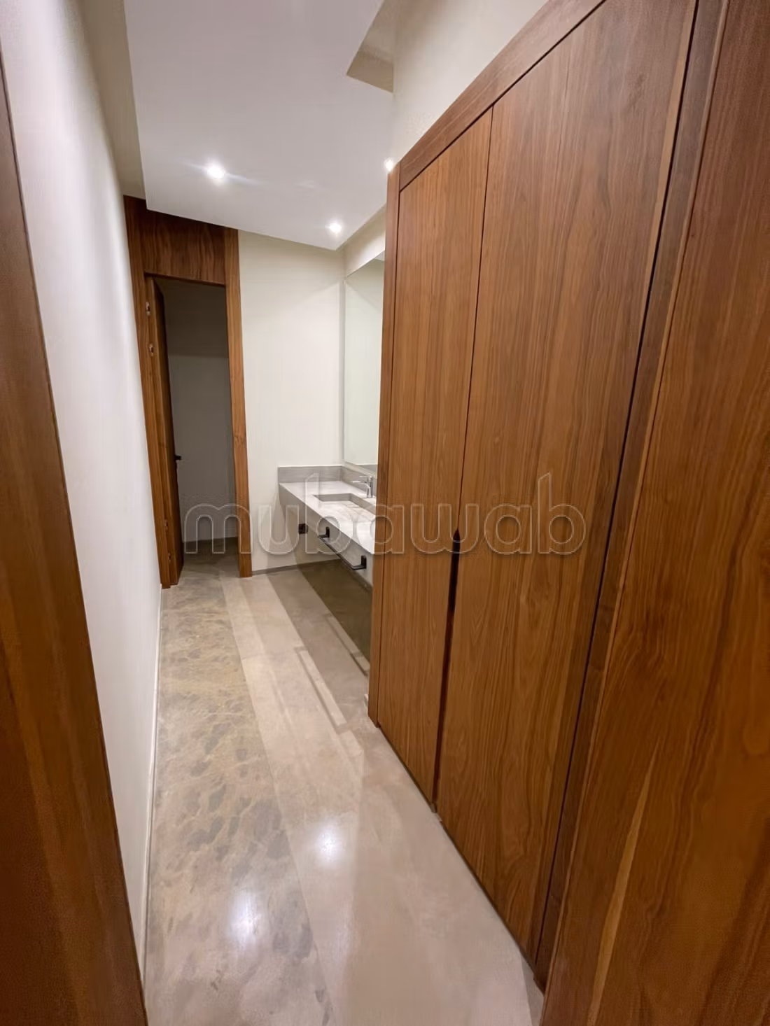 Luxe huis te koop in Amelkis. 5 prachtige kamers. Gefurnished