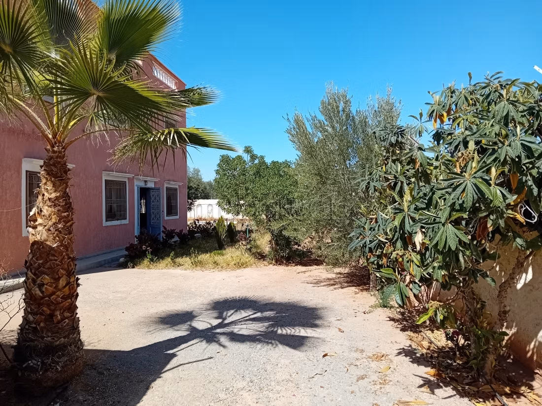 Luxe villa te huur in Ait Ourir. 5 slaapkamers. Gemeubileerd