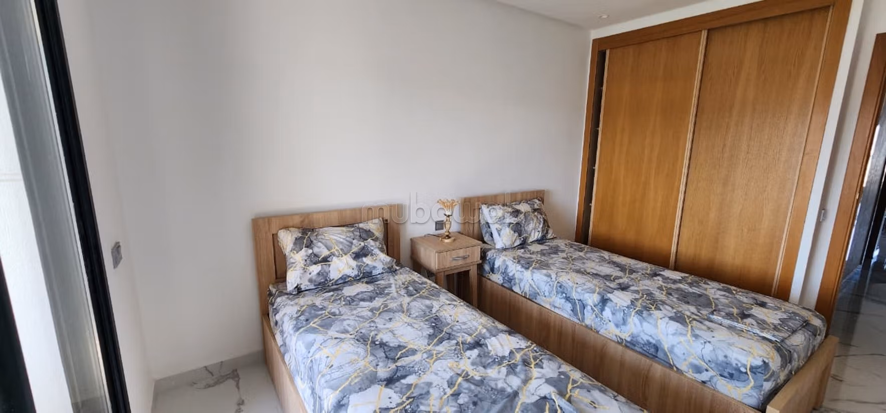 Appartamento arredato con vista mare